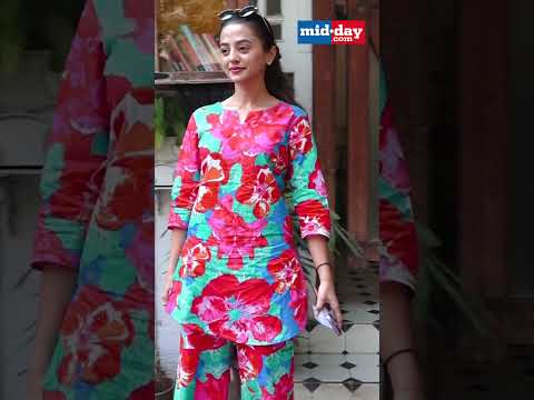 Helly Shah Spotted in SummerReady Floral Outfit