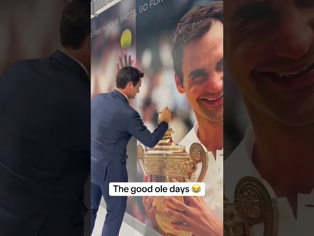 Roger Federer came by to autograph himself 😎