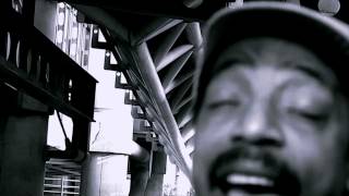 D.WattsRiot / KingLMan - KingLMan_Vultures' Bazaar feat. Earl Sixteen