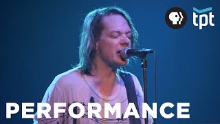 Soul Asylum, &quot;Runaway Train&quot; | Live Performance