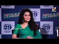 అంత పెద్ద ముద్దు పెట్టాను కదా ఇంకేం కావాలి | Anupama Parameshwaram about Tillusquare Movie #anupama  - 05:24 min - News - Video