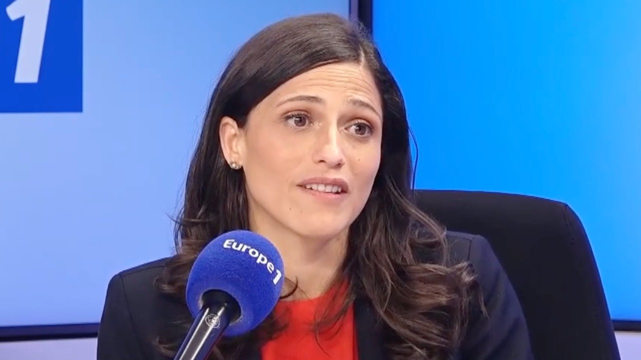 Rapatriement des français : "15 pays autour de l’Iran sont concernés" (Éléonore Caroit)