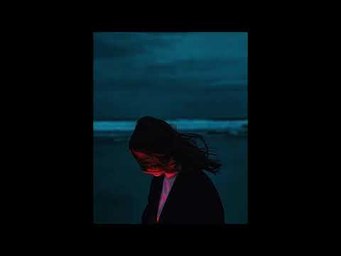 Gracie Abrams - Unsteady