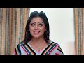 భార్య అయిన బయటివాళ్ళైనా ఒకటే | Radhaku Neevera Praanam | Full Ep 296 | Zee Telugu | 19 Apr 2024  - 20:54 min - News - Video
