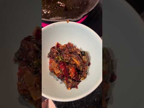 Aviṭha Meen Idhi Sambal #fypシ゚  #AvithaMeenIdhiSambal #SriLankanFood #TraditionalTaste