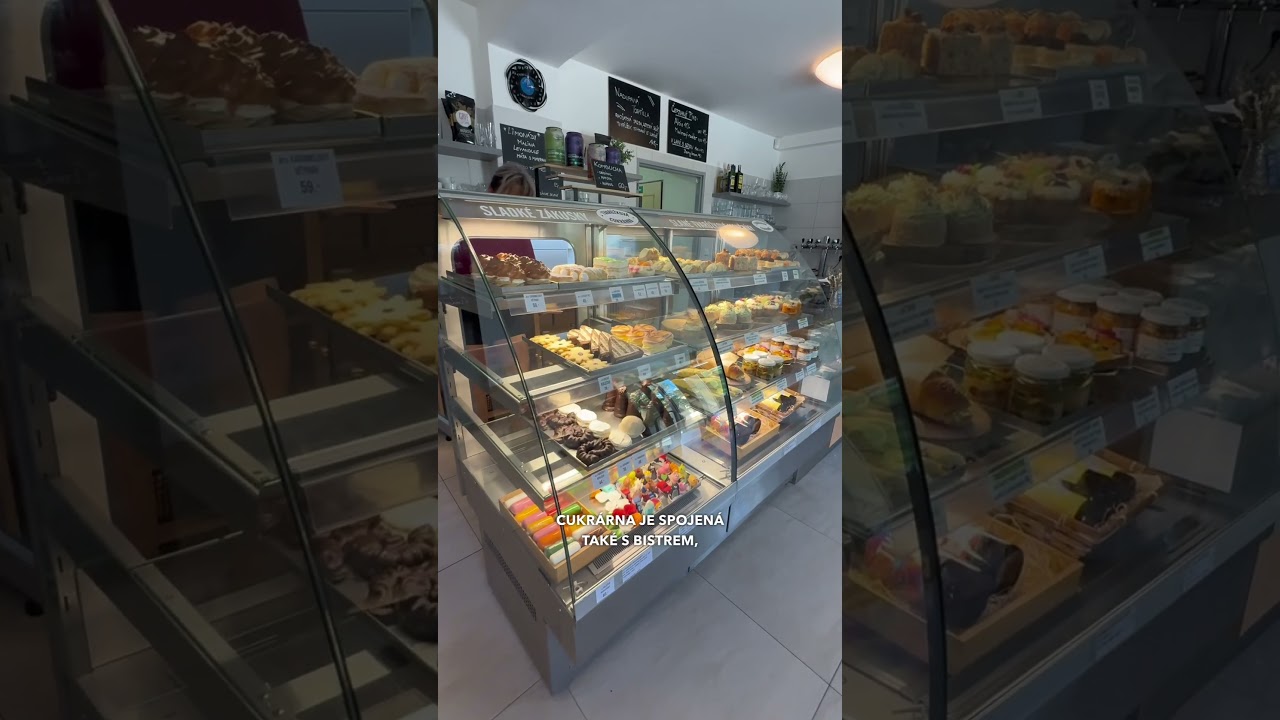 Před 17 lety otevřeli v Lošticích malý podnik. Dnes dělají s tvarůžky langoše, dortíky i větrníky