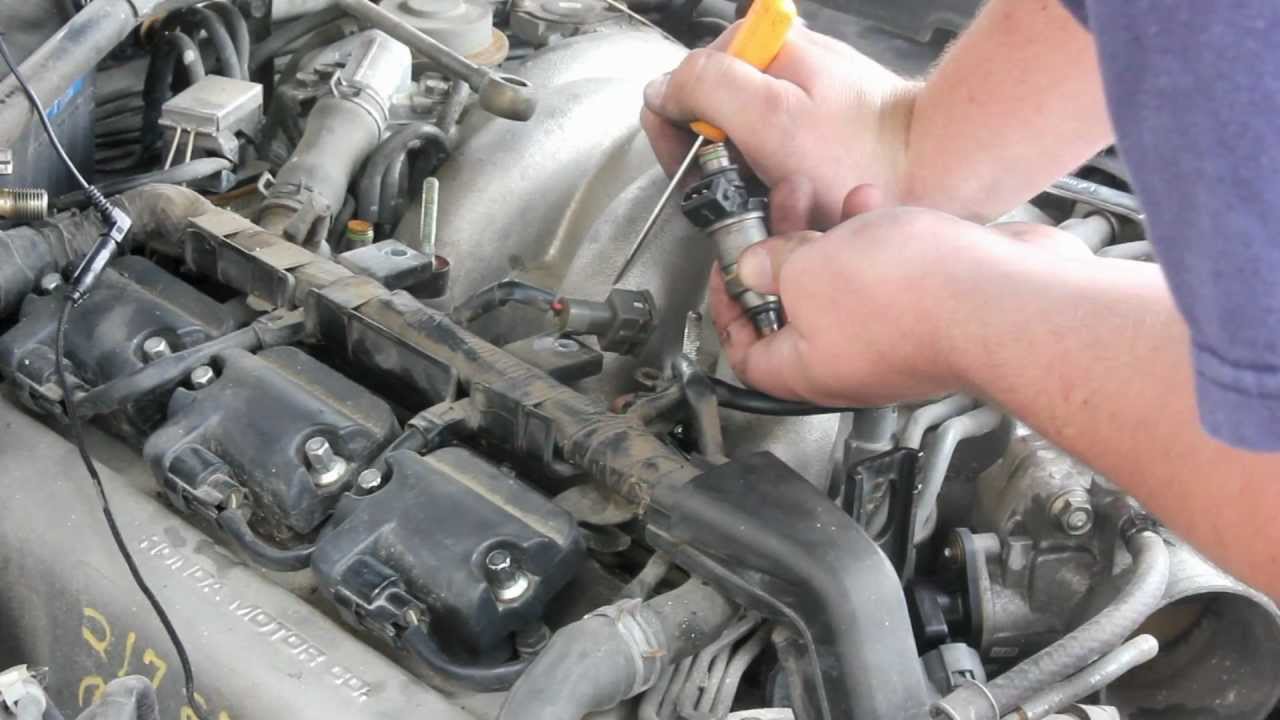 How to replace fuel injectors honda accord #7