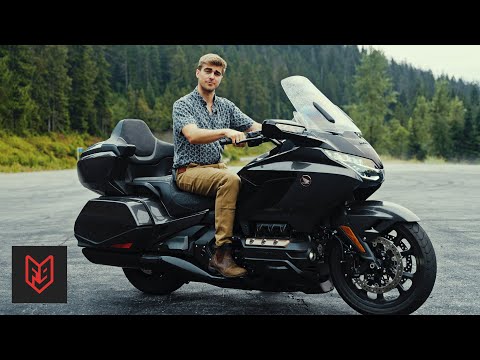 Are Automatic Motorcycles the Future? Honda Gold Wing Retrospective Review