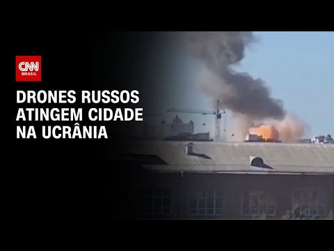 ​Veja momento em que drones russos atingem cidade na Ucrânia | CNN BRASIL