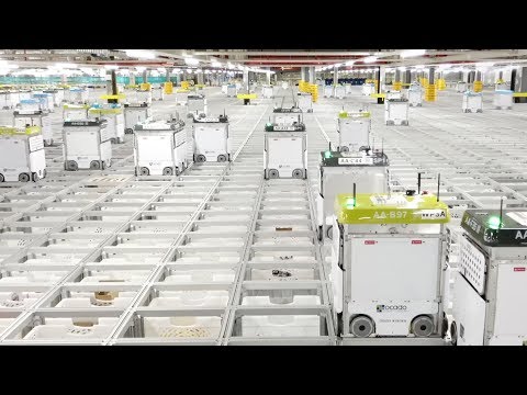 Highly automated robotic warehouse can pack 50 items in five minutes