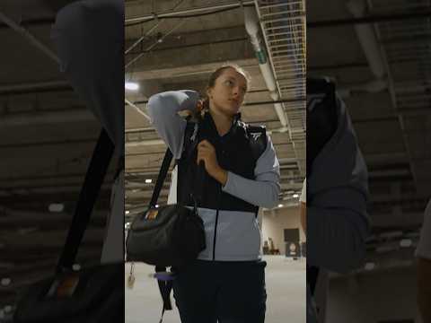 Behind the scenes as Sabalenka & Swiatek clash in the WTA Finals last four 👀 #wta #tennis #shorts