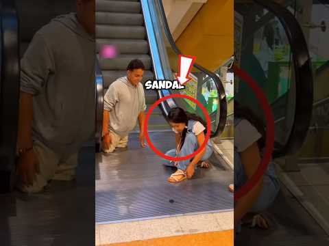 gadis ini di tuduh mengejek anak cacat di eskalator ‼️😥 #shorts