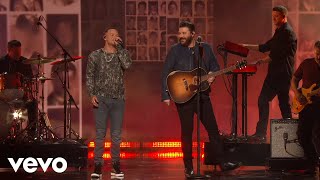 Chris Young, Kane Brown - Famous Friends (Live from the 55th Annual CMA Awards)
