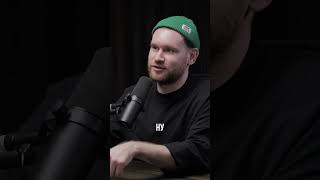 ИЗМЕНА ПО ПЕРЕПИСКЕ? А как вы считаете такое допустимо в отношениях? #измена #подкаст