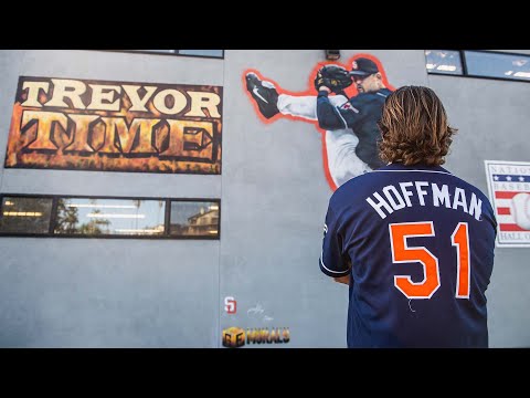Trever Hoffman Mural in San Diego | Trevor Time video clip