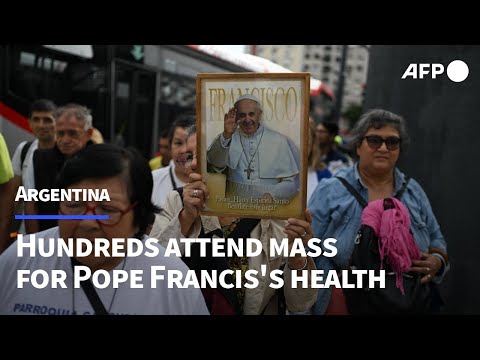 Argentinians hold mass for Pope Francis's health in Buenos Aires | AFP