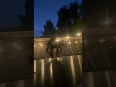 Somebody watching me!🦴🎃🍂🍁