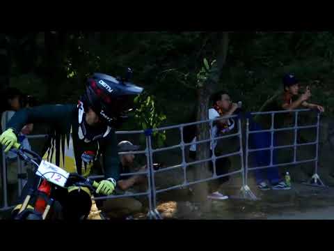 Into the alleys of Japans roughest downhill race | Red Bull Holy Ride 2017