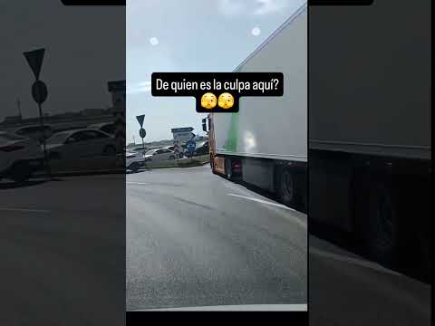 De quien es la culpa? #fia #rfeda #facyl #drift #slalom #drag #leon #rally #gasolina #quemandorueda