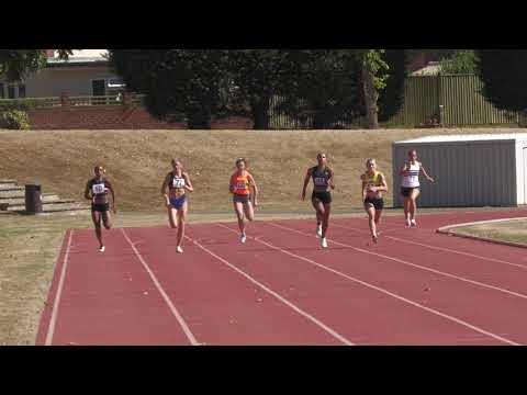 200m women B string Southern Athletics League at Tonbridge 13th August 2022