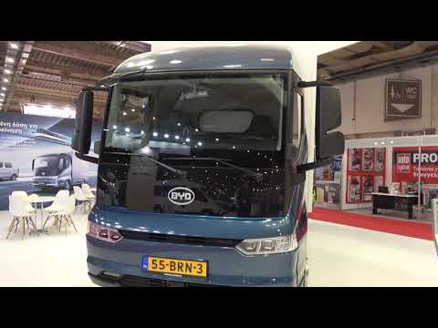 Chinese electric truck BYD TM6 (2022)