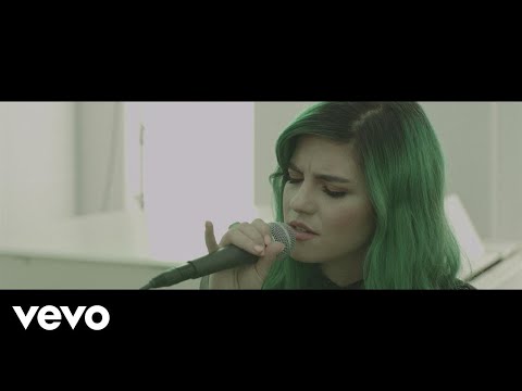 Phoebe Ryan - Aspirin (The Layman Drug Sessions)