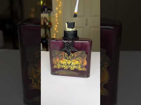 Making my new Demon Blood decorative Halloween potion bottle, up now in my shop!