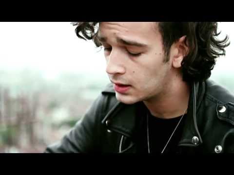 Studio Brussel: The 1975 - Sex (live acoustic)