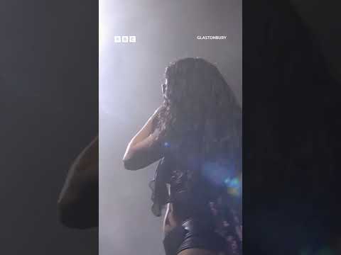 A spiritual Glastonbury experience tbh. thank you Charli xcx 🖤🥀