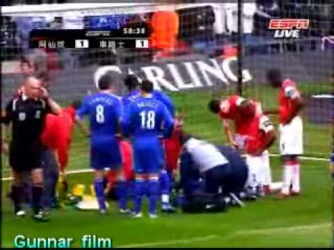 terry_head_kick