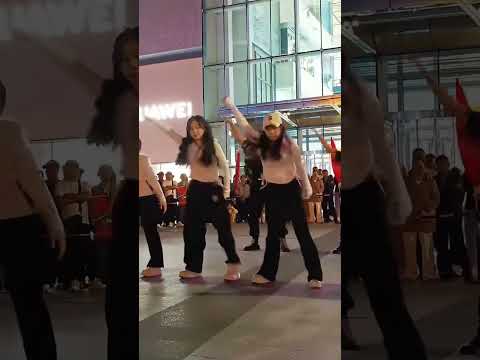 Tvs #dance #bestshuffle #kpop #edms #trend #rollerskating