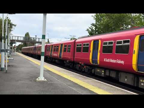 Class 455 - South Western Railway - Ashtead Station - 24th April 2024