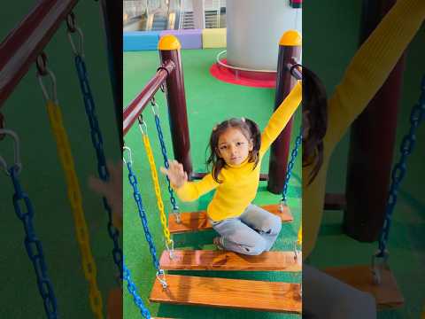 Gir ke uthna koi is ladki se sikhe 👍