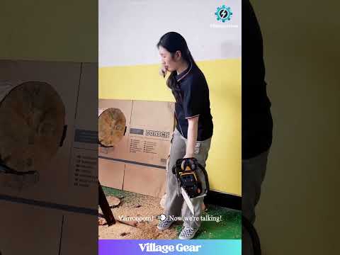 Forget Princesses, She's a CHAINSAW QUEEN! 👑 This is the Coolest Thing I've Seen All Day! #chainsaw