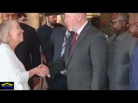 DES PASTEURS DE LA MAISON BLANCHE À KINSHASA CHEZ FÉLIX TSHISEKEDI PRIEZ POUR LA PAIX DE L' ACCORD