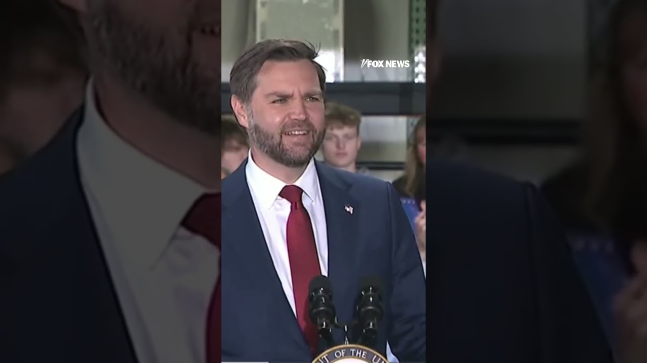 Vance cracks joke about baby number 4 #shorts #foxnews #politics