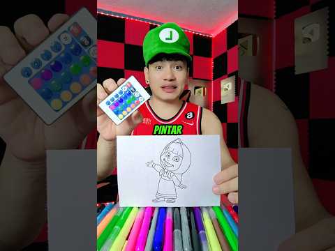 PINTANDO A MASHA CON LUCES LED #shorts