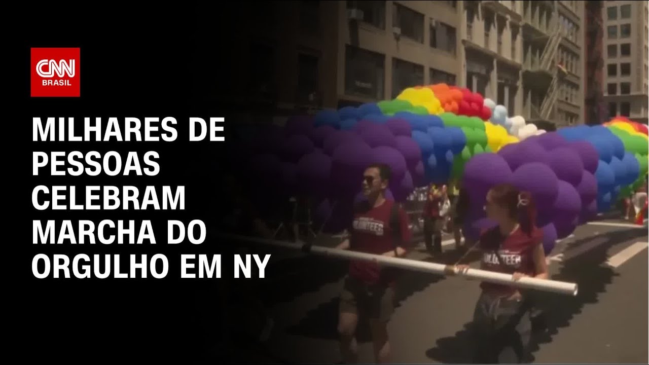 Milhares de pessoas participam da parada do orgulho LGBT em Nova York | LIVE CNN