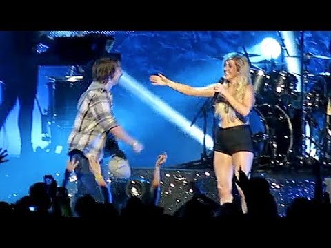 Ellie Goulding Fan backflips on Stage - I Need Your Love Atlanta, GA