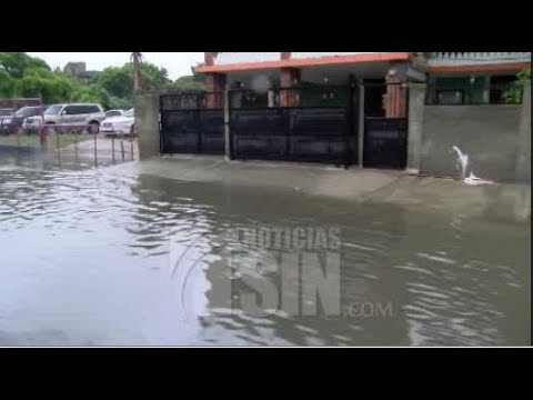 Inundaciones en Santiago por desbordamiento de ríos, arroyos y cañadas