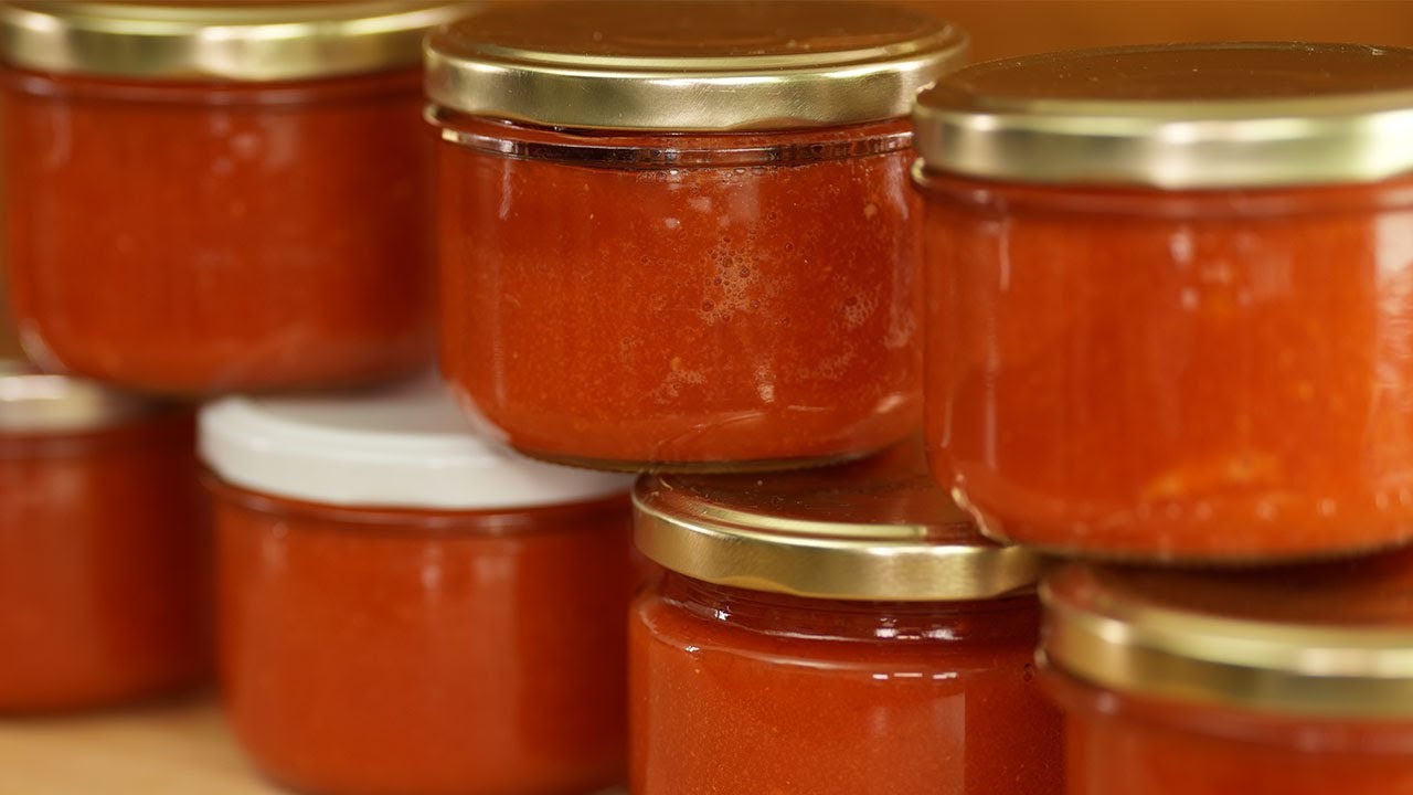 Homemade Tomato Purée the Way It Should Be! 300% Flavor in Every Spoonful