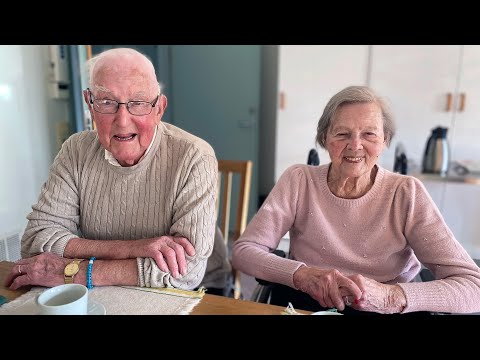 Efter 60 år återförenades vännerna Sven-Ove och Elsy på vårdboendet