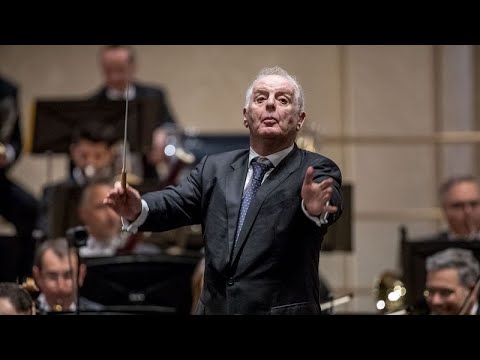 Barenboim sai da Ópera de Berlim por motivos de saúde