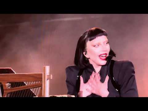 Lady Gaga - Blade of Grass (Live in Mexico City - Night 1)
