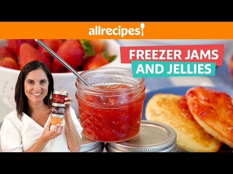 The Easiest Way to Make Delicious Homemade Jams & Jellies | Strawberry, Blueberry, & Peach Jam