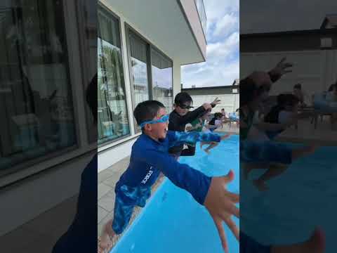 朝5:30からプールとか最高🤣