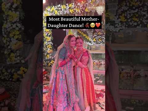 Bride’s Special <strong>Dance</strong> <strong>With</strong> Her Mom | Mother Daughter <strong>Dance</strong> | Wedding <strong>Dance</strong> | Sangeet Night | Lehenga