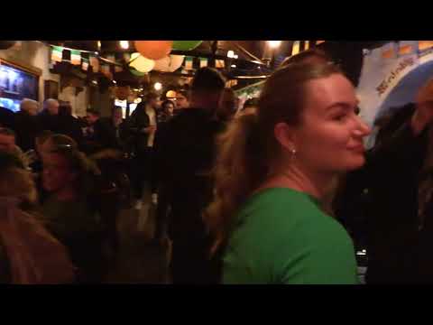 live at mulligans oslo please subscribe and like it helps me a whole lot thanx