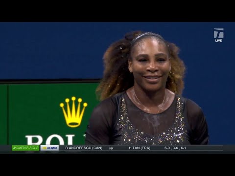 Serena Williams Sparkles Under The Lights