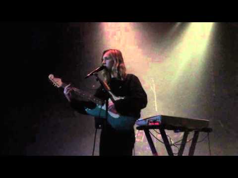The Japanese House - Leon (Brighton, 27/02/16)